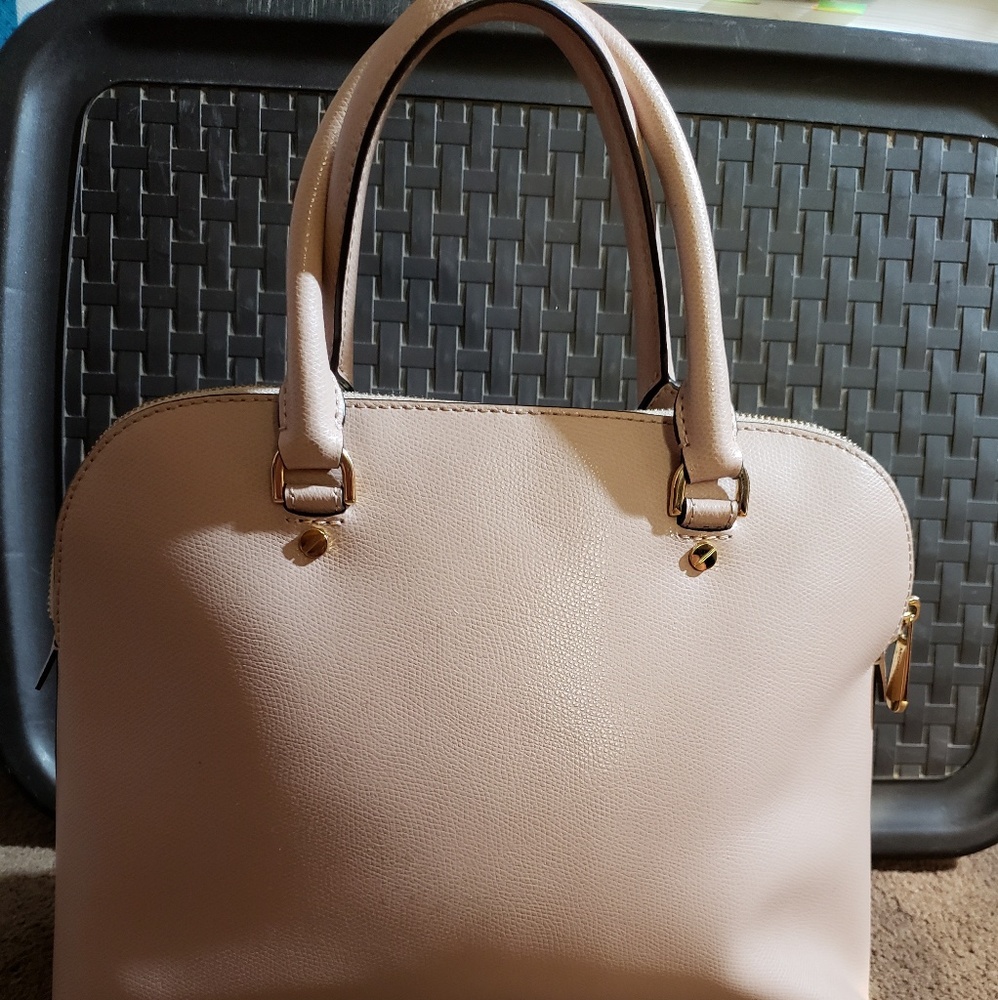 Michael Kors Handbag - Picture 4 of 4